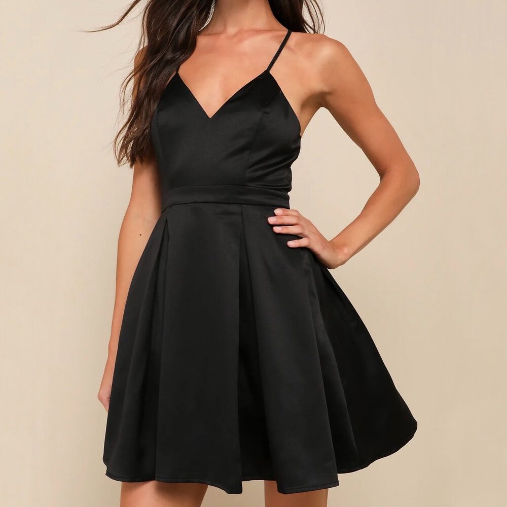 ✨ NWT! Lulu's Be With You Black Skater Dress